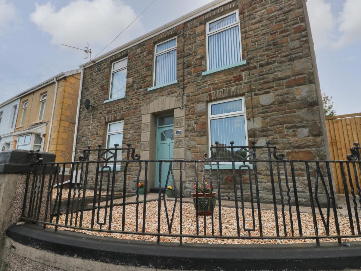 Brynawel * Burry Port